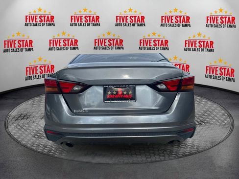 Used 2020 Nissan Altima 2.5 SR FWD image 6