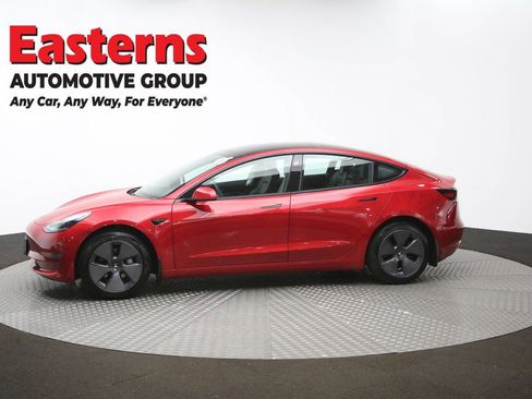 Used 2021 Tesla Model 3 Standard Range Plus image 57