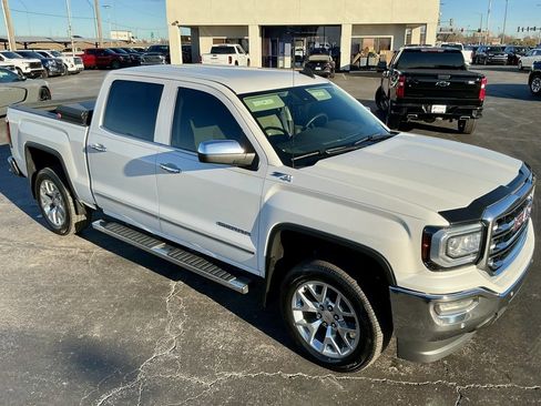 Used 2017 GMC Sierra 1500 SLT w/ SLT Premium Package image 4