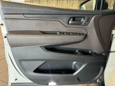 Used 2019 Honda Odyssey EX-L image 14