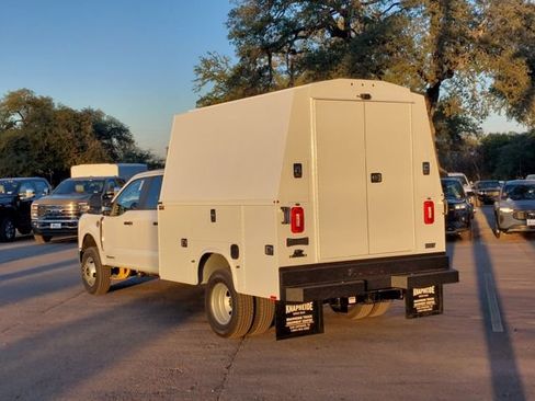 New 2026 Ford F350 XL w/ XL Chrome Package AWD/4WD image 5