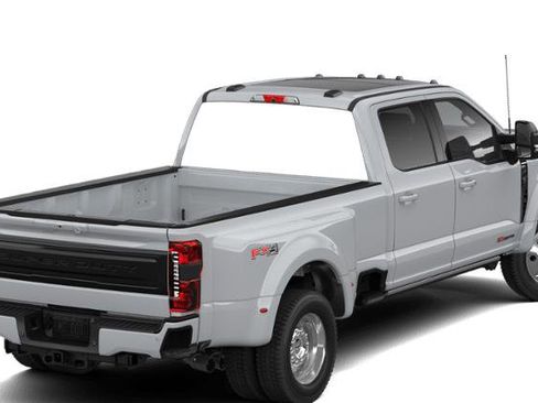 New 2026 Ford F450 4x4 Crew Cab Super Duty image 3