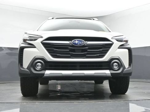 Used 2024 Subaru Outback Touring XT w/ Popular Package #2 AWD/4WD image 11