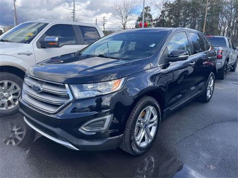 Certified 2018 Ford Edge Titanium w/ Equipment Group 301A image 3