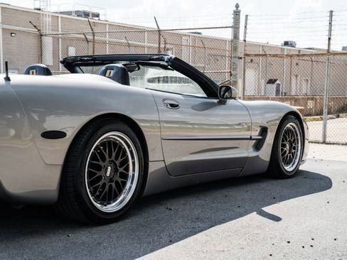 Used 1998 Chevrolet Corvette Convertible w/ Memory Pkg image 46