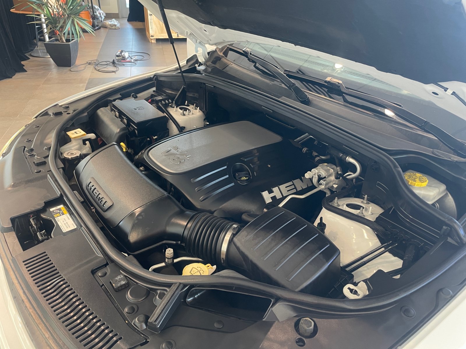 Used 2018 Dodge Durango R/T w/ Blacktop Package RWD image 22