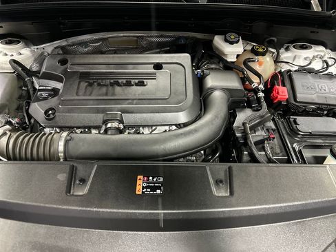 Used 2023 Buick Envision Essence image 26