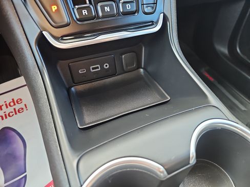 Used 2019 GMC Terrain SLE w/ Black Edition FWD image 27