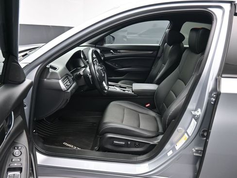 Used 2022 Honda Accord Sport image 12