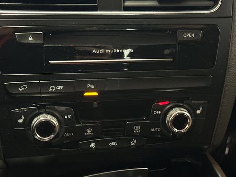 Used 2015 Audi Q5 2.0T Premium Plus w/ Technology Package image 18