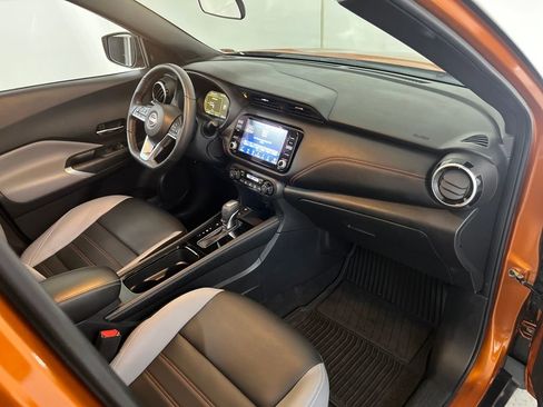 Used 2023 Nissan Kicks SR w/ SR Premium Package image 22