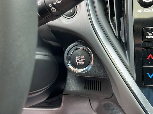 Certified 2025 Subaru Crosstrek 2.5i Sport AWD/4WD image 20