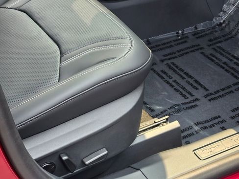 New 2025 Ford Mustang Mach-E Premium image 7