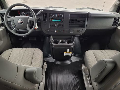 Used 2025 GMC Savana 2500 Extended w/ Driver Convenience Package RWD image 13