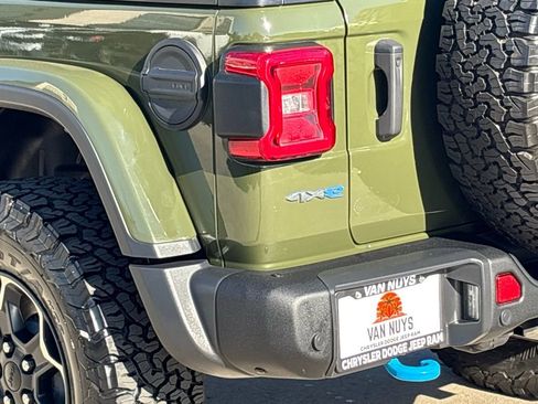 Used 2022 Jeep Wrangler Unlimited Rubicon 4xe w/ Steel Bumper Group image 8