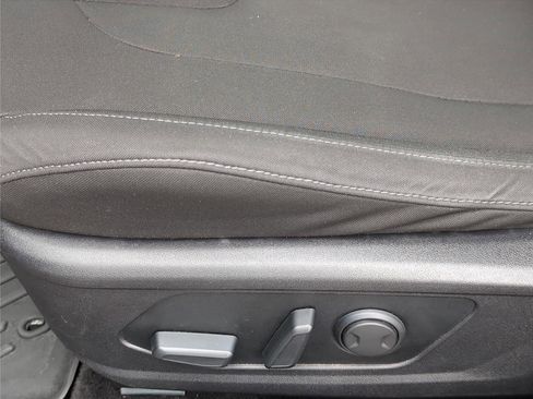 Used 2021 Hyundai Elantra SEL w/ Convenience + Premium Package image 15