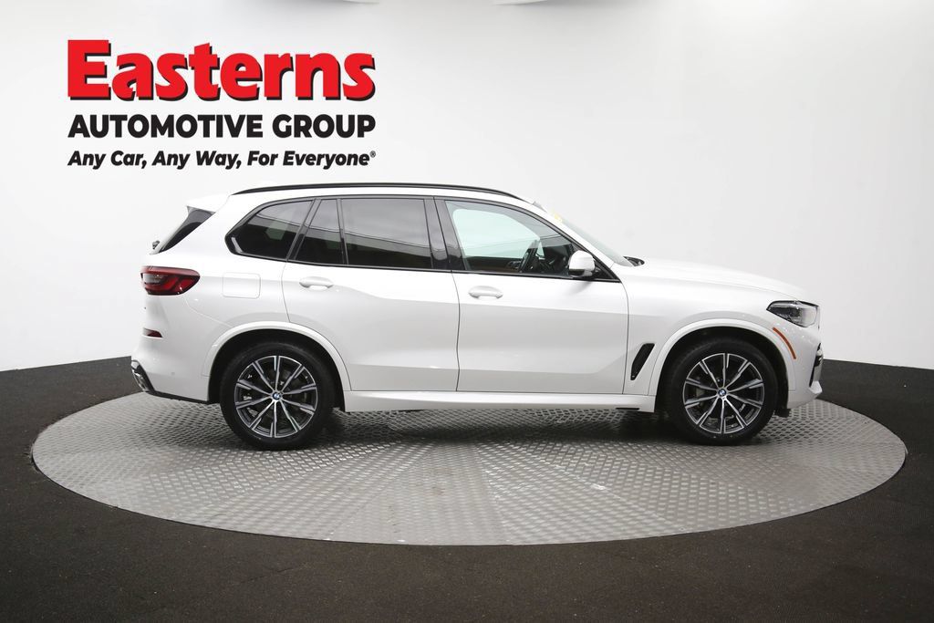 Used 2023 BMW X5 xDrive40i w/ M Sport Package AWD/4WD image 50