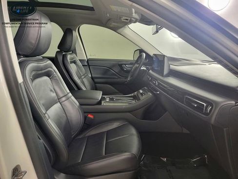 Used 2025 Lincoln Aviator Reserve w/ Jet Appearance Package AWD/4WD image 19