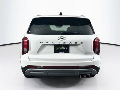 Used 2025 Hyundai Palisade SEL FWD image 7