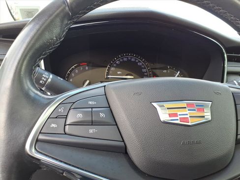 Used 2019 Cadillac XT5 Luxury image 28