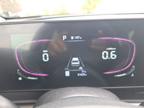 Certified 2024 Kia Sportage EX image 17