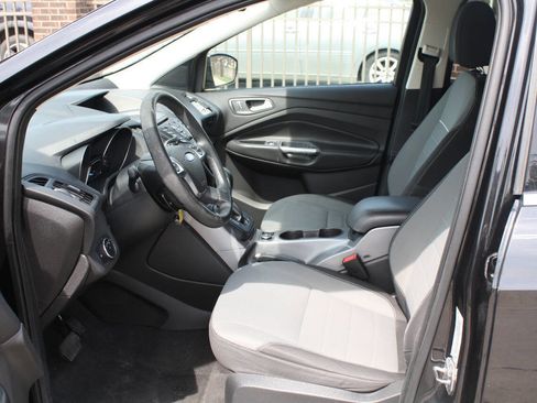 Used 2015 Ford Escape SE FWD image 6