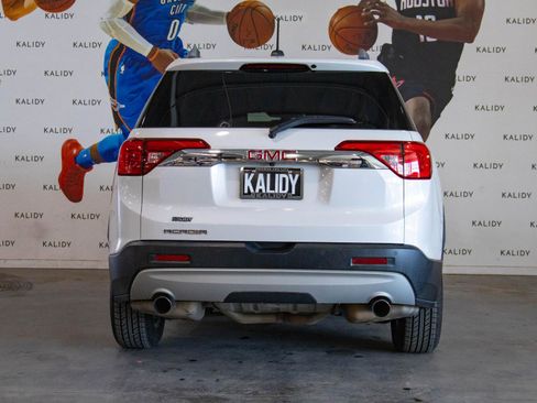 Used 2019 GMC Acadia SLT image 22