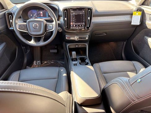 New 2026 Volvo XC40 B5 Core w/ Climate Package image 16