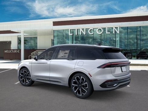New 2026 Lincoln Nautilus Reserve AWD/4WD image 4