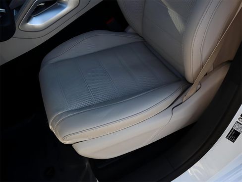 New 2026 Mercedes-Benz GLS 450 4MATIC image 35