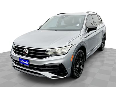 Used 2022 Volkswagen Tiguan SE R-Line