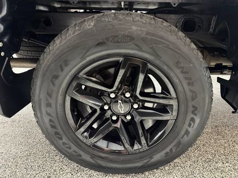 Used 2021 Chevrolet Silverado 1500 LT Trail Boss w/ Convenience Package II AWD/4WD image 24