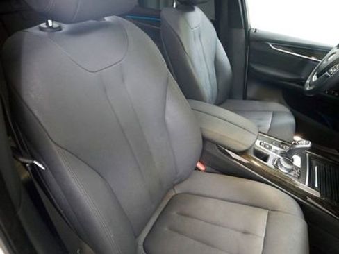 Used 2018 BMW X5 xDrive35d w/ Premium Package image 9