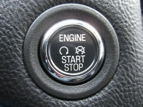Used 2015 Ford Taurus SHO w/ Equipment Group 401A AWD/4WD image 31