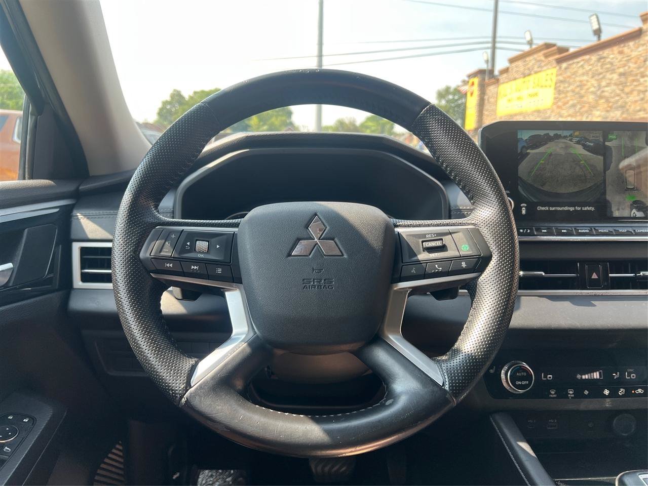 Used 2022 Mitsubishi Outlander SE AWD/4WD image 27