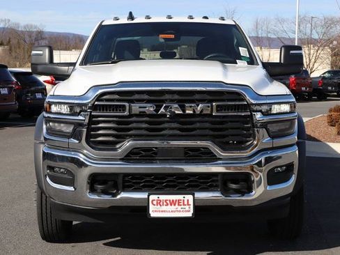 New 2026 RAM 5500 Tradesman w/ Chrome Appearance Group image 11