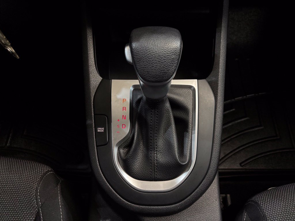 Used 2022 Kia Forte LXS FWD image 20