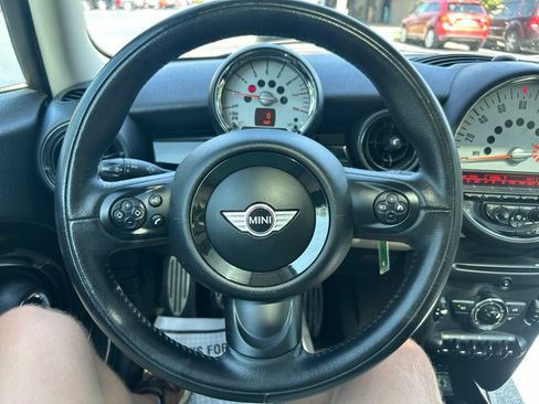 Used 2013 MINI Cooper Clubman S FWD image 16