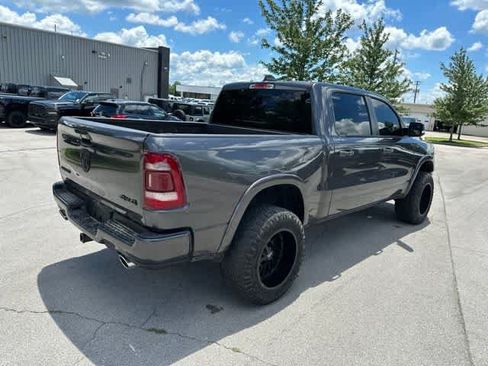 Used 2019 RAM 1500 Laramie AWD/4WD image 22