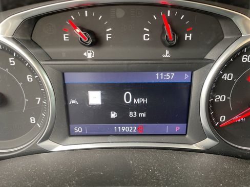 Used 2020 GMC Terrain SLE w/ Driver Convenience Package image 18