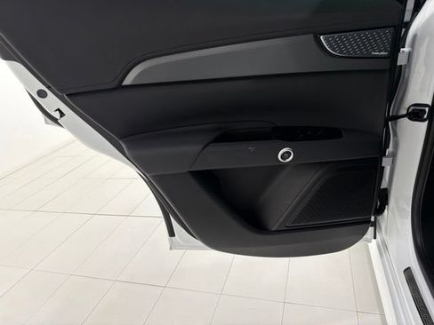 Used 2023 Maserati Grecale GT AWD/4WD image 15