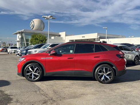 Certified 2023 Volkswagen ID.4 Pro S image 2