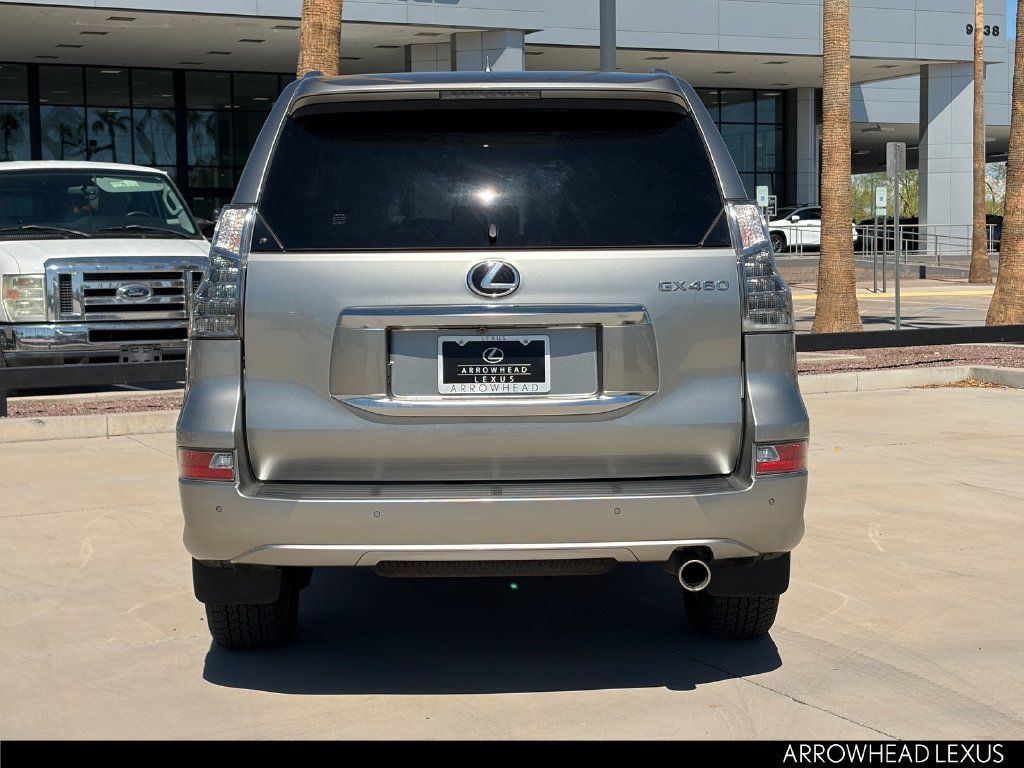 Used 2022 Lexus GX 460 Premium w/ Premium Package AWD/4WD image 6