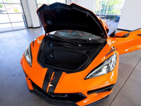 Used 2023 Chevrolet Corvette Stingray Premium Cpe w/ Z51 Performance Package image 46