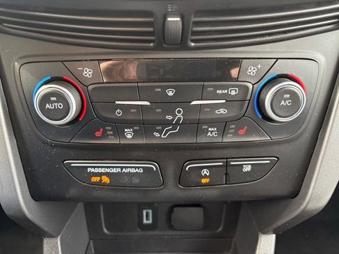 Used 2018 Ford Escape SE w/ SE SYNC Package AWD/4WD image 28