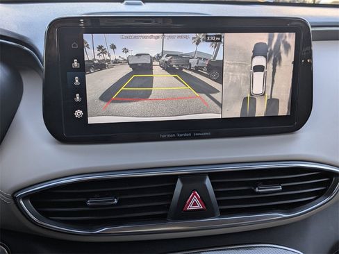 Used 2023 Hyundai Santa Fe Limited image 16