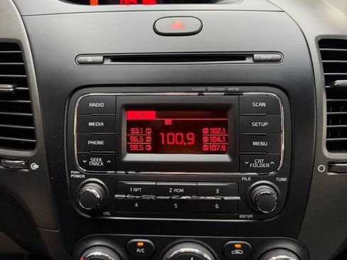 Used 2014 Kia Forte LX w/ Popular Package FWD image 27