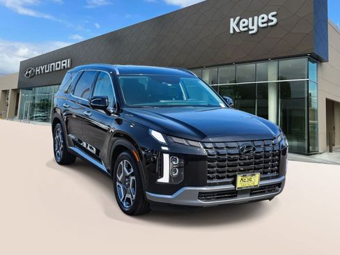 Used 2023 Hyundai Palisade Limited AWD/4WD image 3