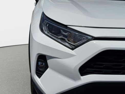 Certified 2021 Toyota RAV4 XLE w/ Convenience Package AWD/4WD image 6