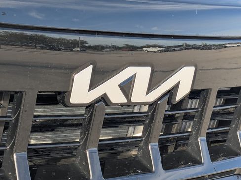 New 2027 Kia Telluride X-Line EX w/ Towing Package AWD/4WD image 13
